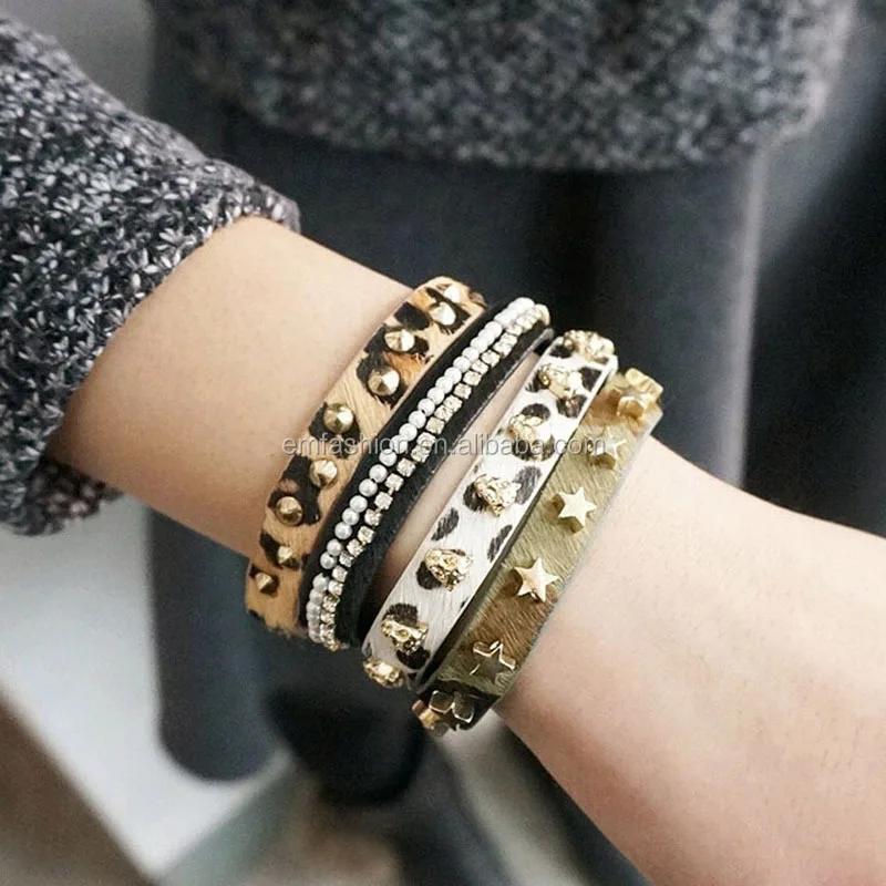 

Retro Punk Hip Hop Women Star Rivet Stud Leopard Leather Bracelet Set, As pic