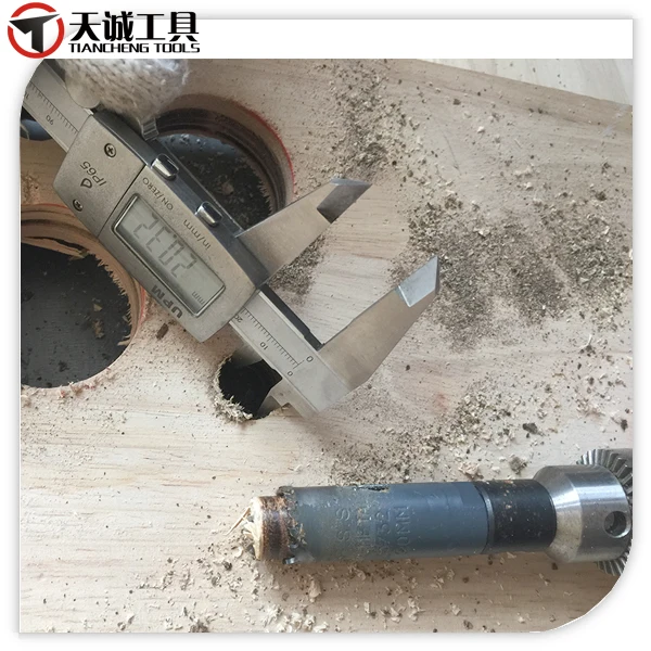 
BI-METAL HOLE SAW FOR WOOD & METAL 