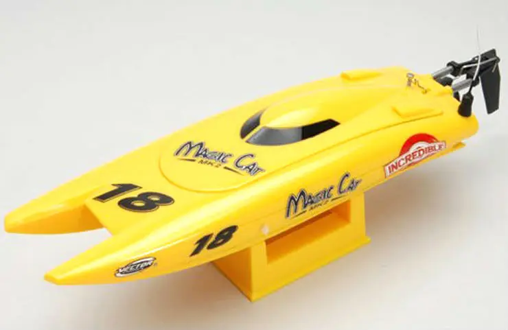 magic cat rc boat