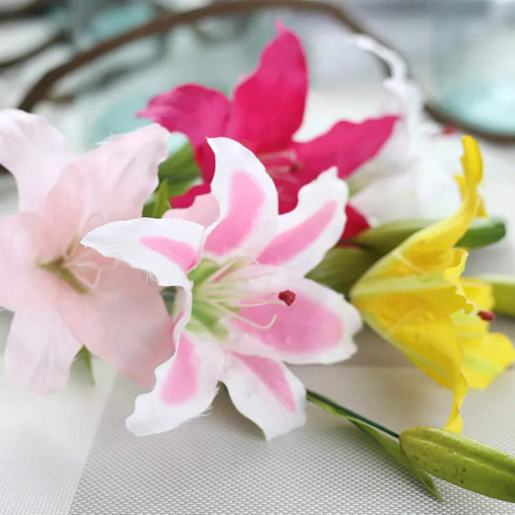 62cm Single Stem Lily Silk Artificial Flowers W/buds Decorative Flower