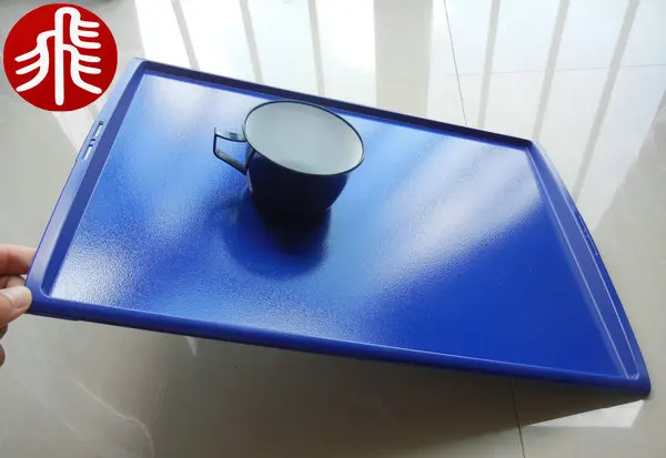 airplane meal trays.jpg
