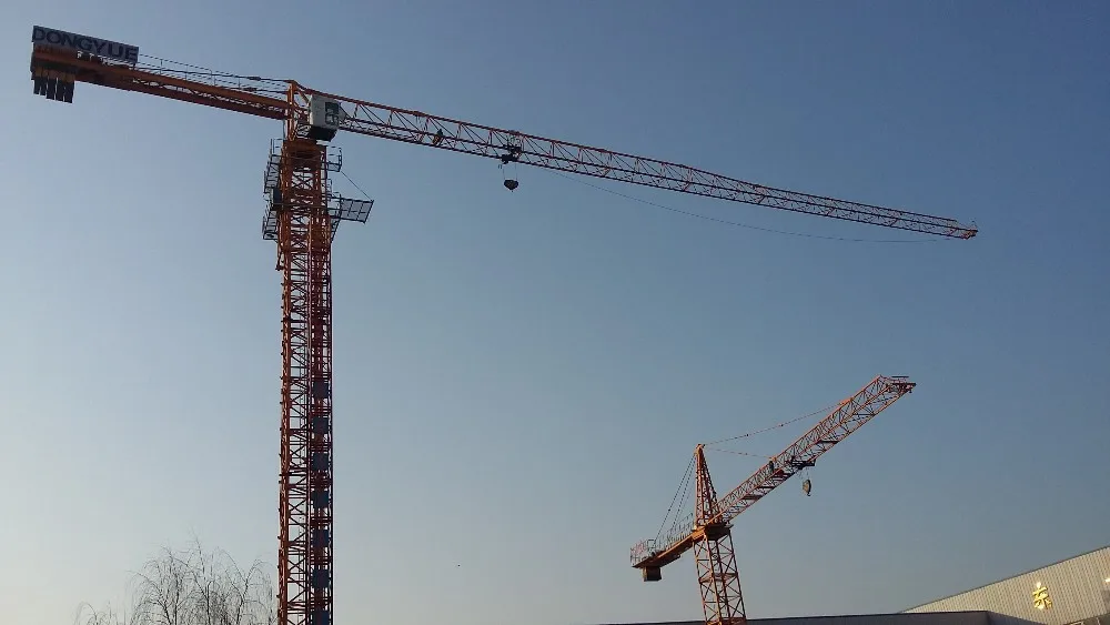 Flat top tower crane construction equipment used for building construction from China