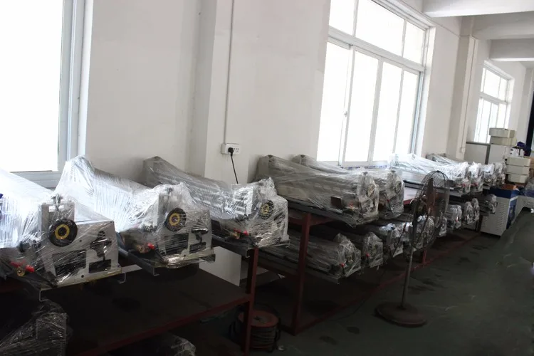 
JS-700C Leather Cold Glue Gluing Machine 