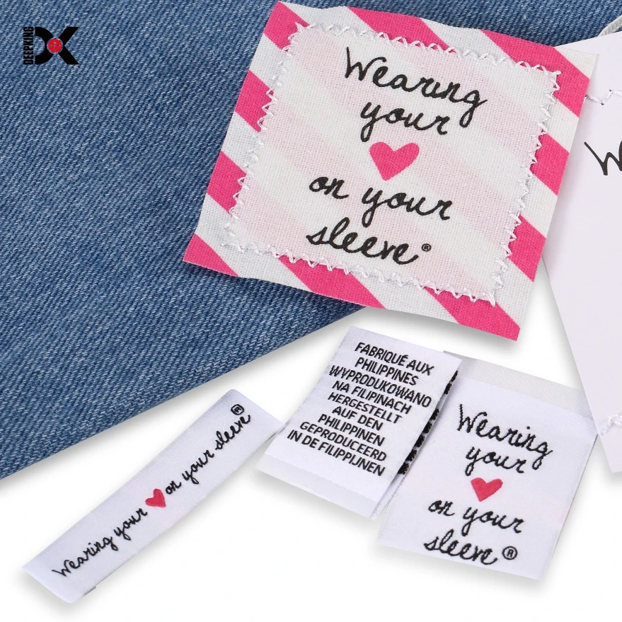 

DEEPKING 30*70mm centerfold woven label clothing label woven