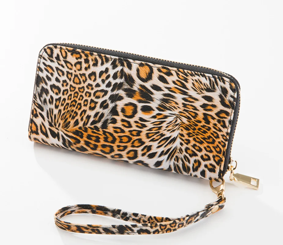 

Retro Leather Printed Leopard Wallet
