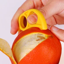Creative Orange Peeler Easy Opener Lemon Slicer Cutter Plastic New home little mouse Cute mini plastic cut fruit stripper device