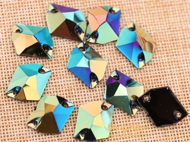 sew on rhinestone (2).png