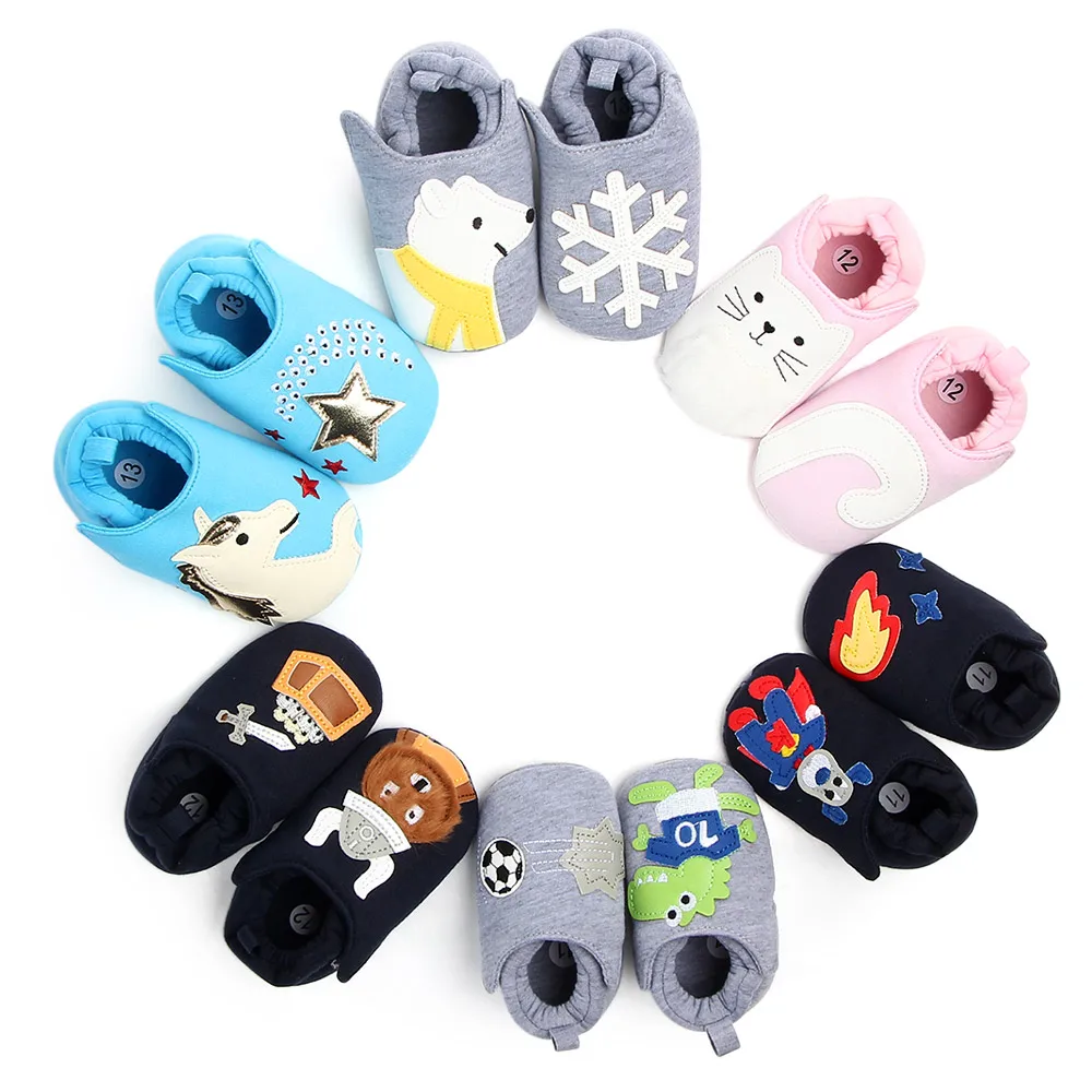 

Hot selling cute animal cotton newborn baby shoes in bulk, 6 designs