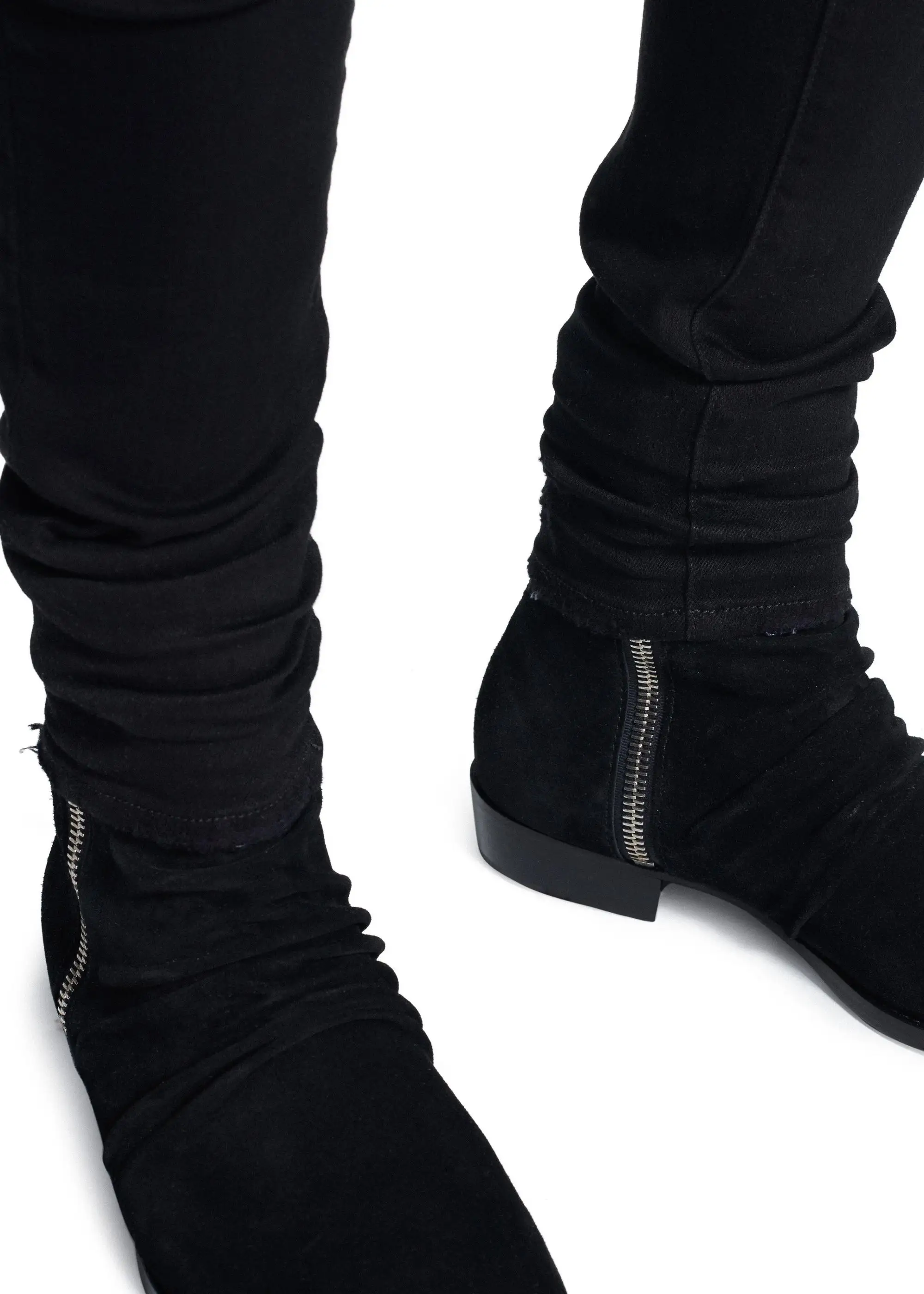 black ripped jeans (7).jpg