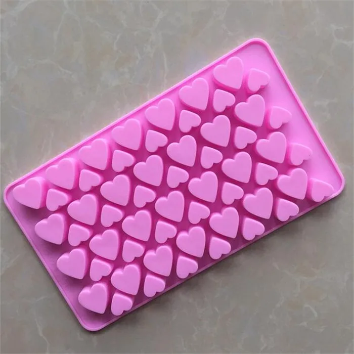 56 heart silicone mold 1.jpg