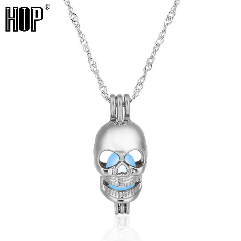 

Fashion Women Glowing in the Dark Skull Necklace Silver Tone