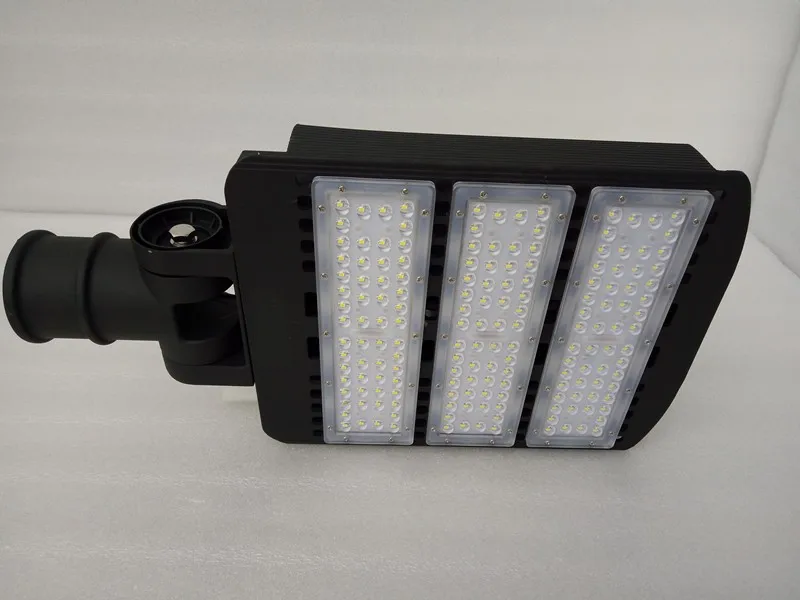 Factory aluminum housing 150w ip65 outdoor led street light with meanwell