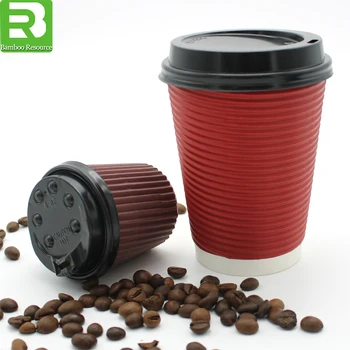 small disposable coffee cups with lids