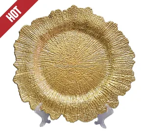 14 inch gold decoration lace  plastic charger plate for wedding