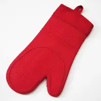 

Deluxe Heat and Stain Resistant Oven Mitt. Made of Silicone Treated Heavyweight Machine Washable