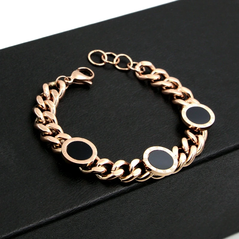 

Curban Chain Jewelry Link Bracelet 18k Rose Gold Roman Numerals Bracelet