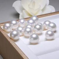 

Akoya and South Sea wholesale cultured pearls with golden and white color