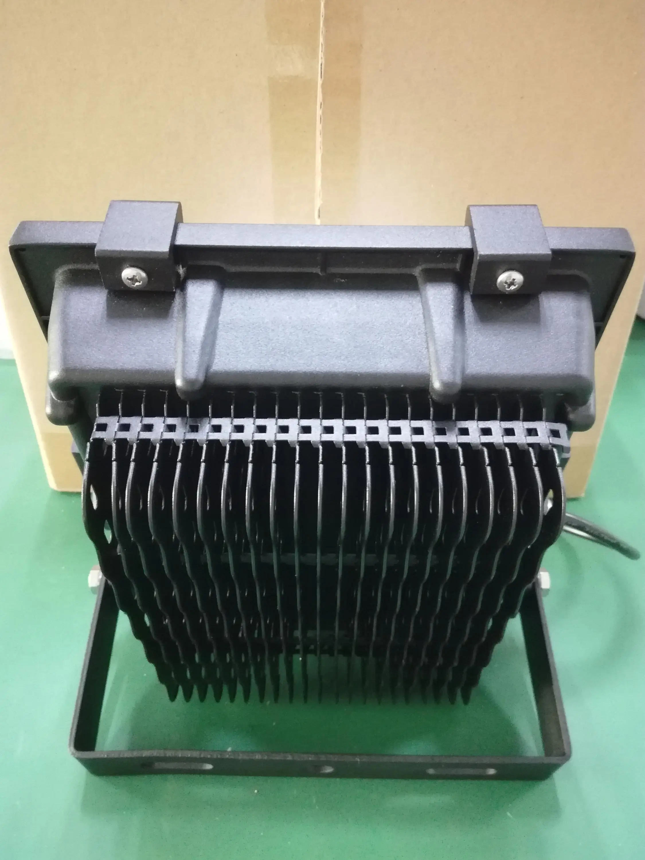 2200k 50w 100w Ip65 Orange Led Flood Light Buy Ip65 Orange Led Flood