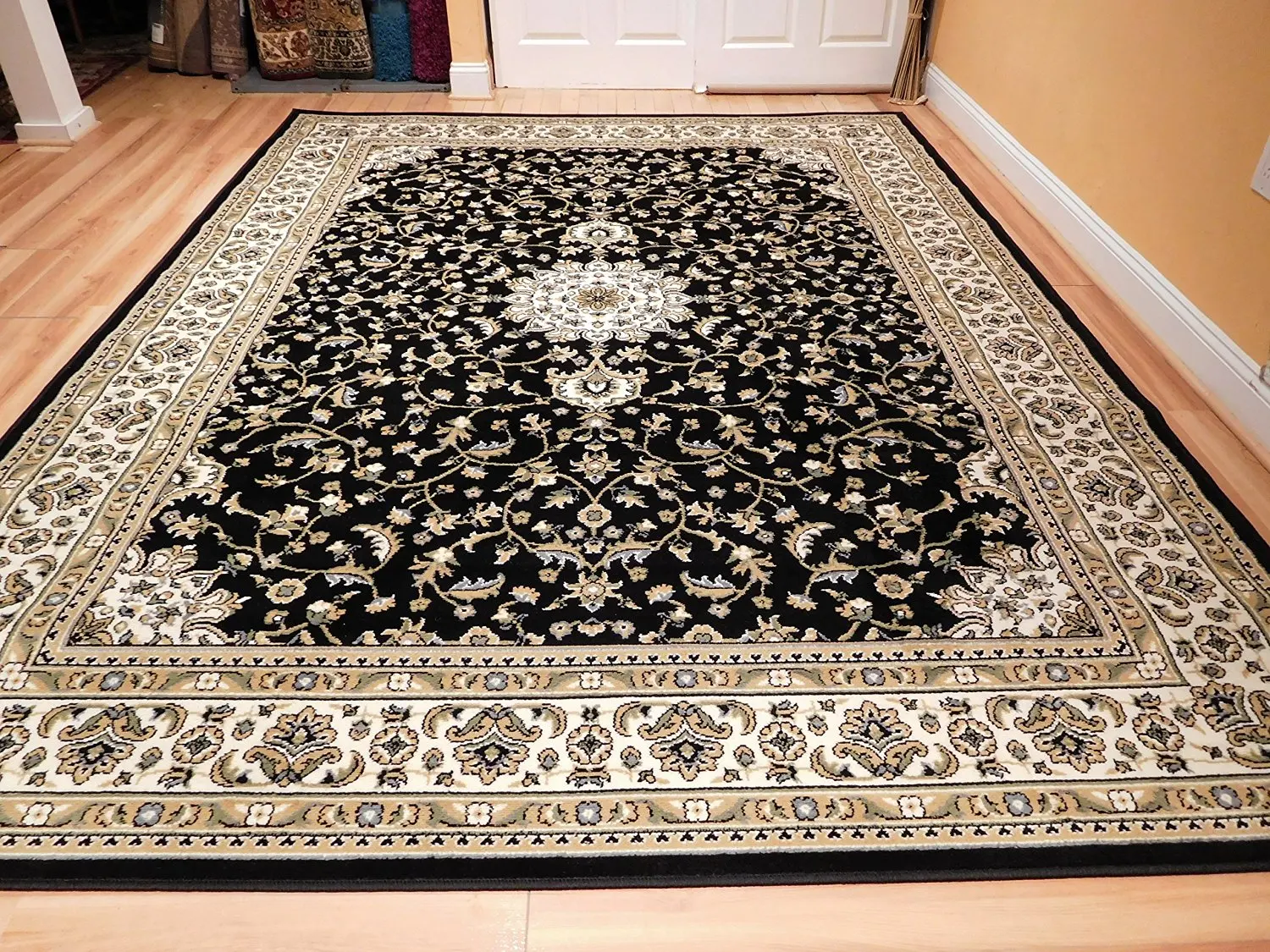 Area Rugs Black And Cream Find