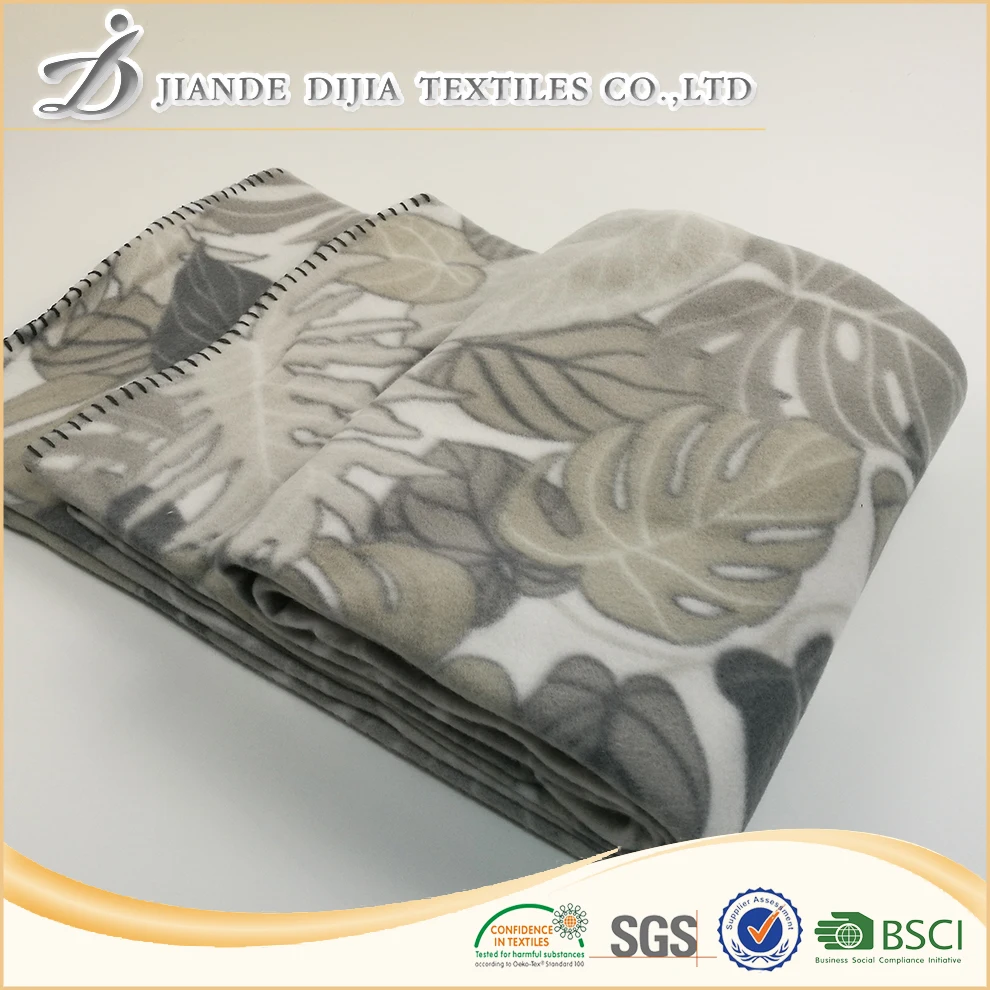 Cheap New Design Printing 100 Polyester Polar Fleece Airline Blankets