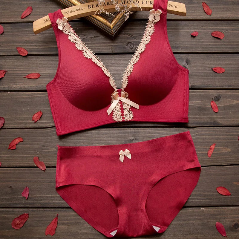 

The manufacturer sells ladies underwear sexy bra sets new design to adjustment massage, Purple;pink;black;wine red;gray;skin