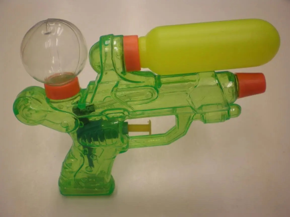 tipos de pistolas de agua