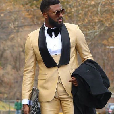 

2019 Custom Male Clothes Business Suit Costume Slim fit Casual Design Champagne Prom Suits Groom Tuxedos For Men Wedding Suit, Customized color