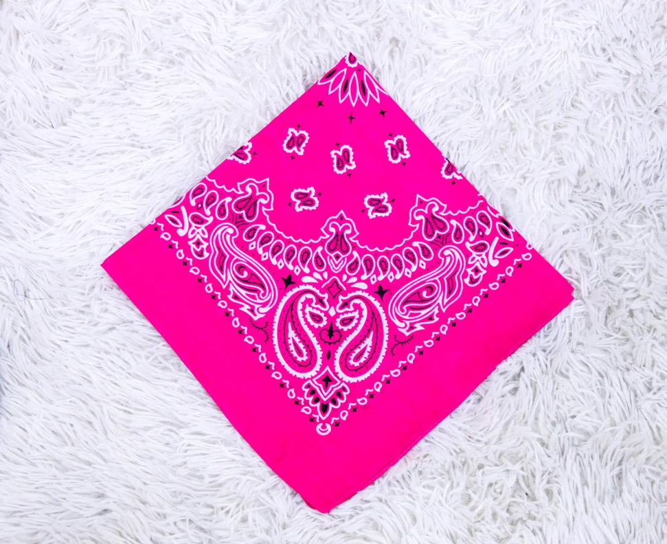 China Manufacturer Good Quality Cotton Custom Print Bandana Soft 100