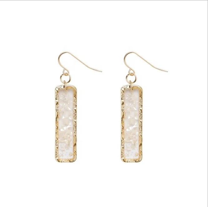 

Vintage crystal gravel earrings