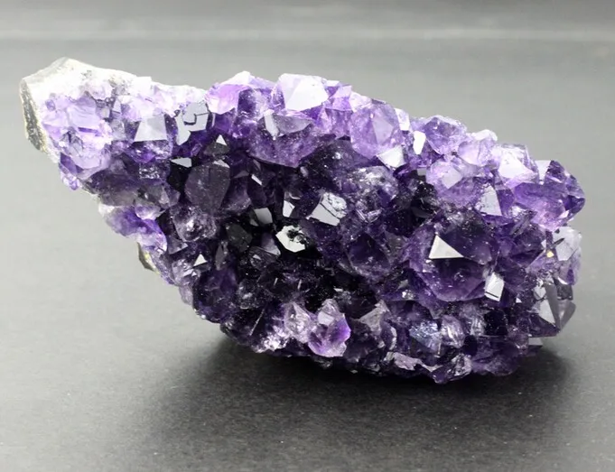 wholesale various types of natural polished gemstone tumbled stones for sell
