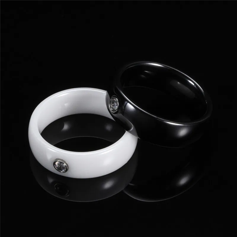 Nuevo Anillo De Cerámica De Cristal En Blanco Y Negro De 10 Nuevo Anillo De Cerámica De Cristal En Blanco Y Negro De 10