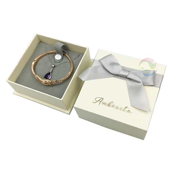 

White Rectangle Custom Logo Paper Jewellery Necklace Packaging Box