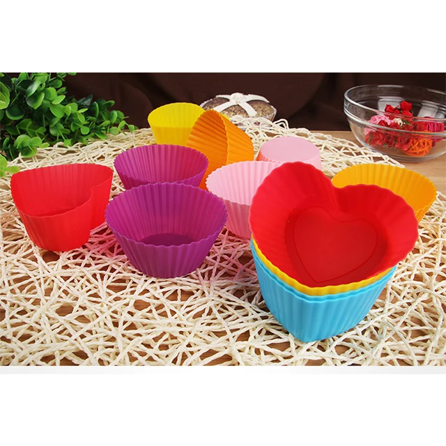

Hot Sale Set of 12 Pieces (1 dozen) Heart Shape Round Shaped Silicone Cupcake Liner pan/Muffin Cake Mold/Muffin Cups, Customized