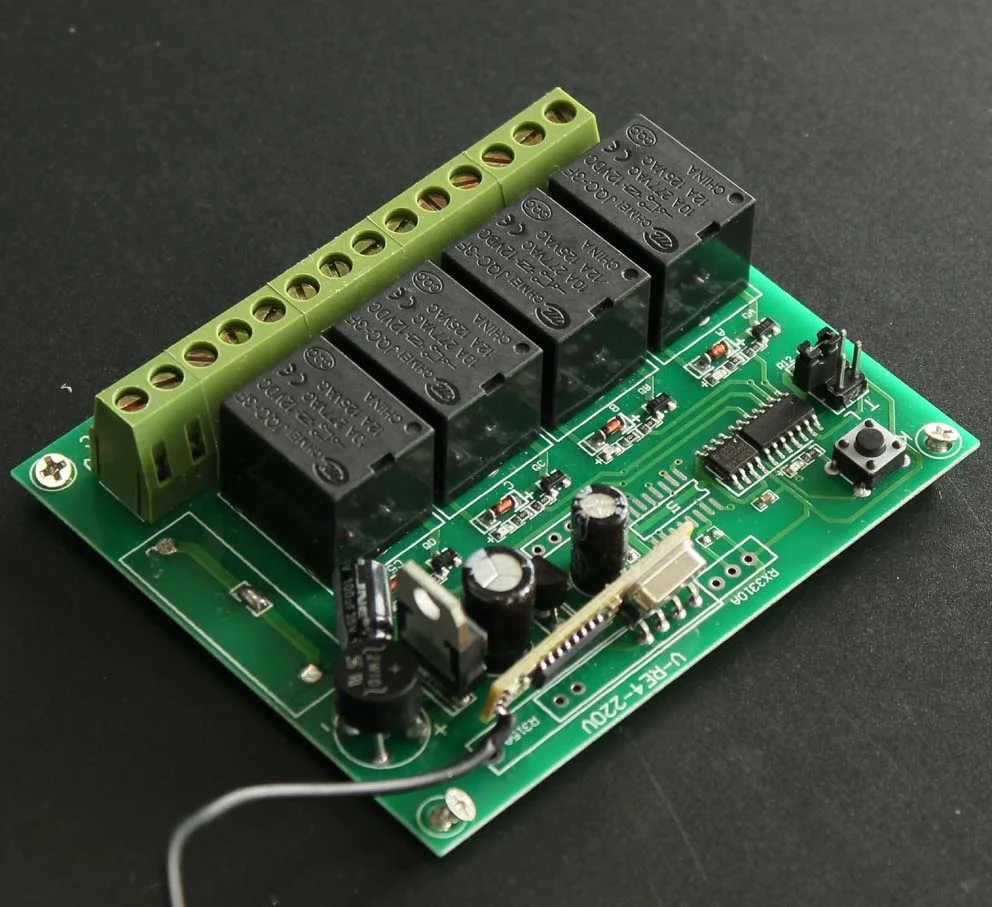 4 通道迷你无线射频遥控灯开关接收器模块