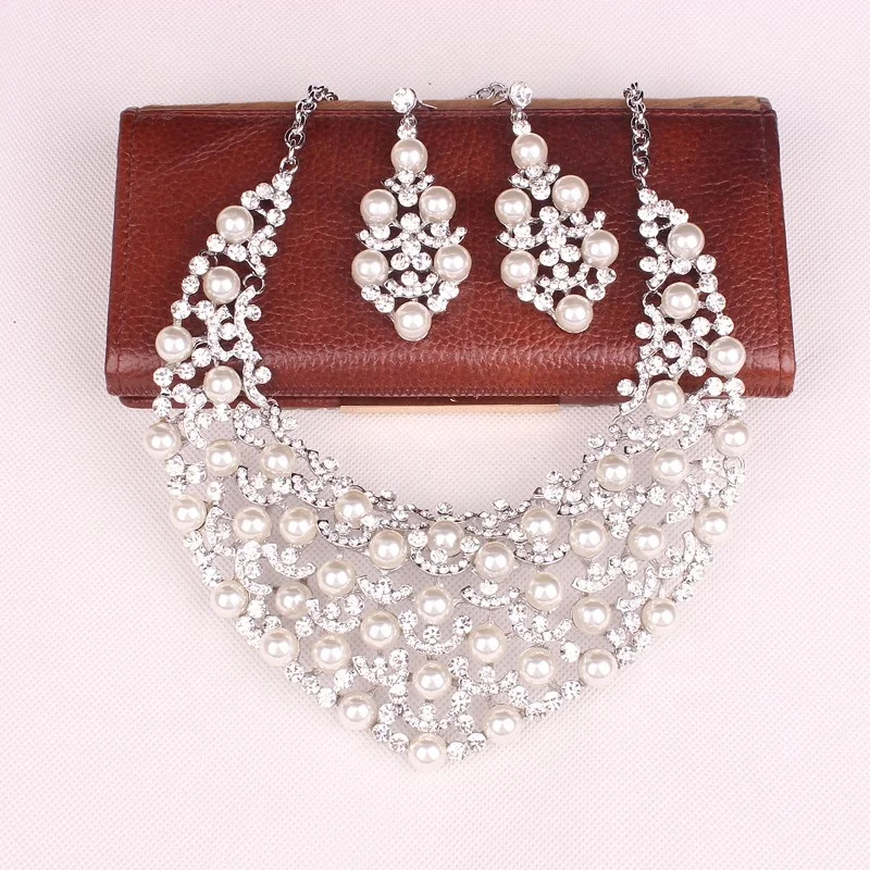 

Big Gorgeous Indian African Bridesmaid Jewellery Sets Silver Plated Rhinestone Pearl Casting Necklace Stud Earring Setsf Women