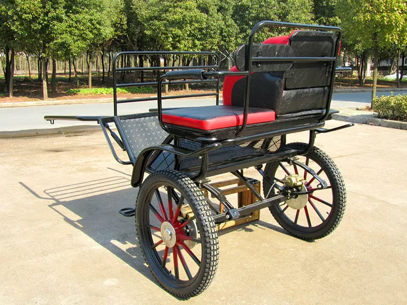 Одноосная тележка для лошади. Двухколесная телега для лошади. Двухколесная телега для лошади. Шарабан карета. Шарабан экипаж конный.