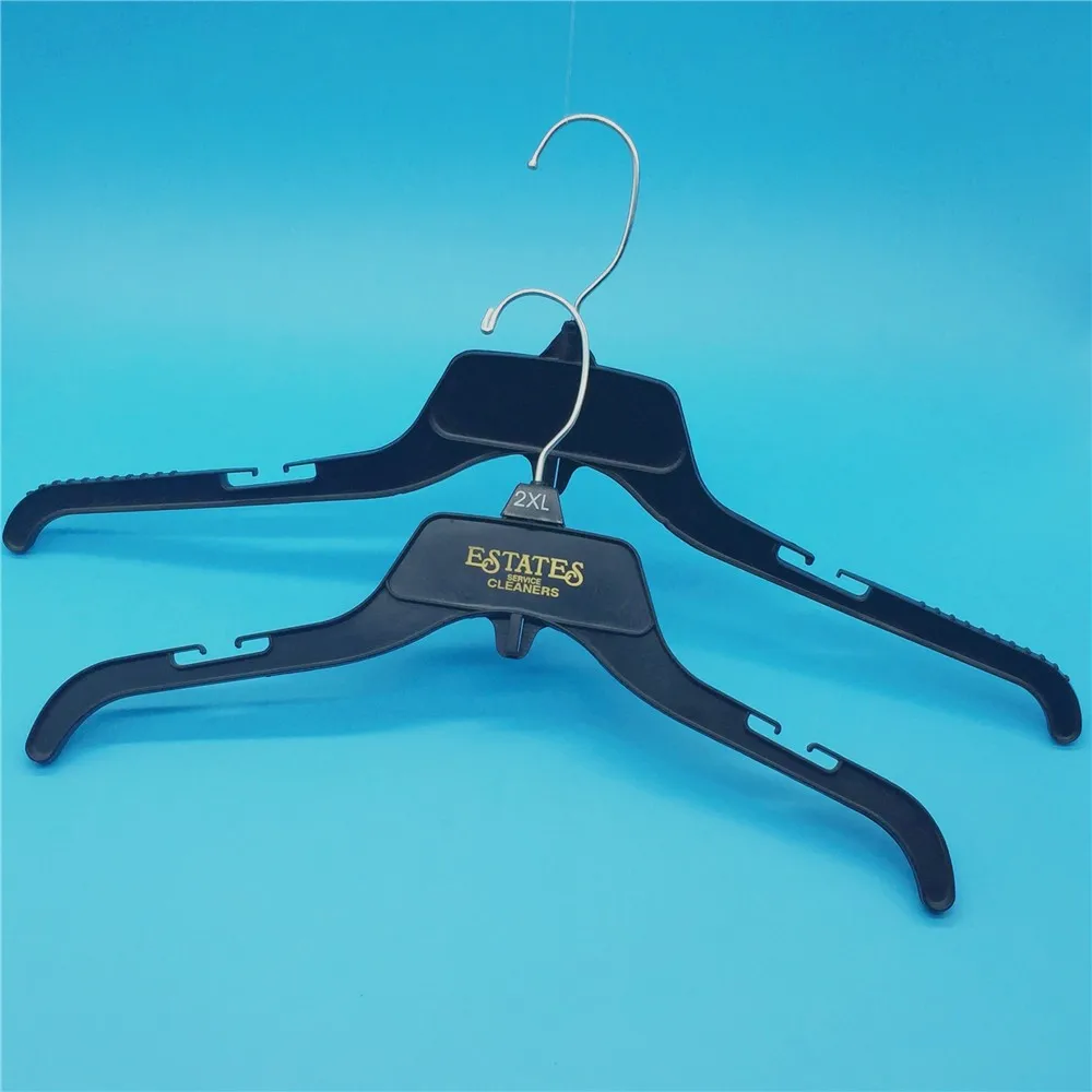 Black Heavy Duty Plastic Top Hangers With Polished Metal Swivel Hooks