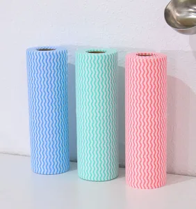 Image of Disposable kitchen wipes rolls of wood pulp spunlace nonwoven for household bathroom floor furniture cleaning