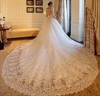 

2019 Korean off-shoulder wedding dress lace ball gowns custom made wedding dress F391