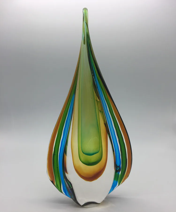 vase sculpture-3.JPG