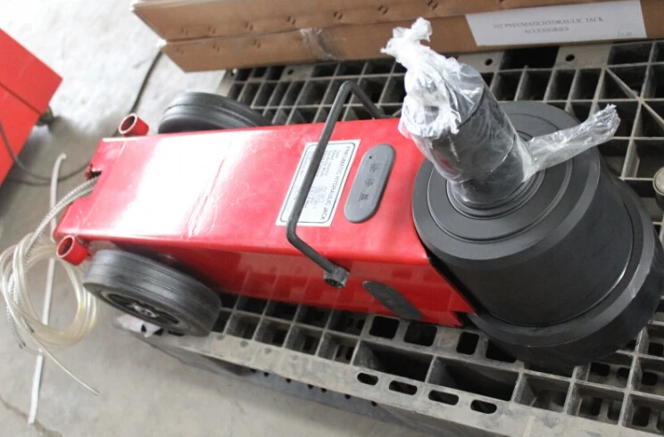 hydraulic jack 1.jpg