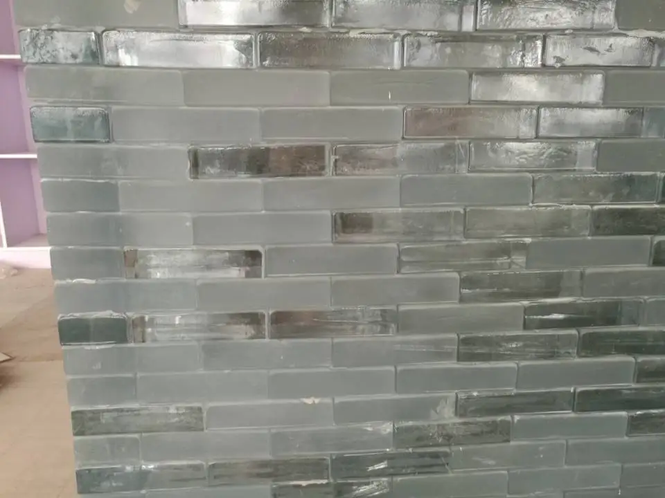 2017090417460450450.jpg