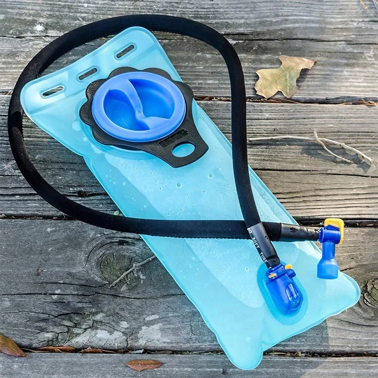 2018 China Wholesale Portable Thermal Hot Water Hydration Water Bladder