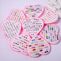 

Hot sale style plastic ear studs set Korean love heart box set earring stall accessories manufacturers wholesale