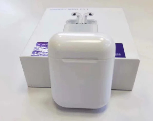 

smart mini F11 wireless earphone touch using siri, N/a