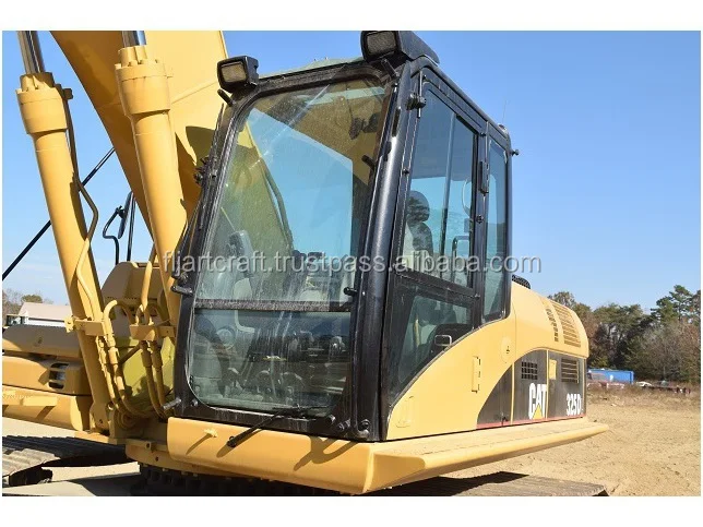cat 325dl  (7).jpg