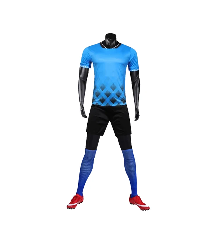 Source Top Quality Wholesale Plain Soccer Uniform Football Shirts