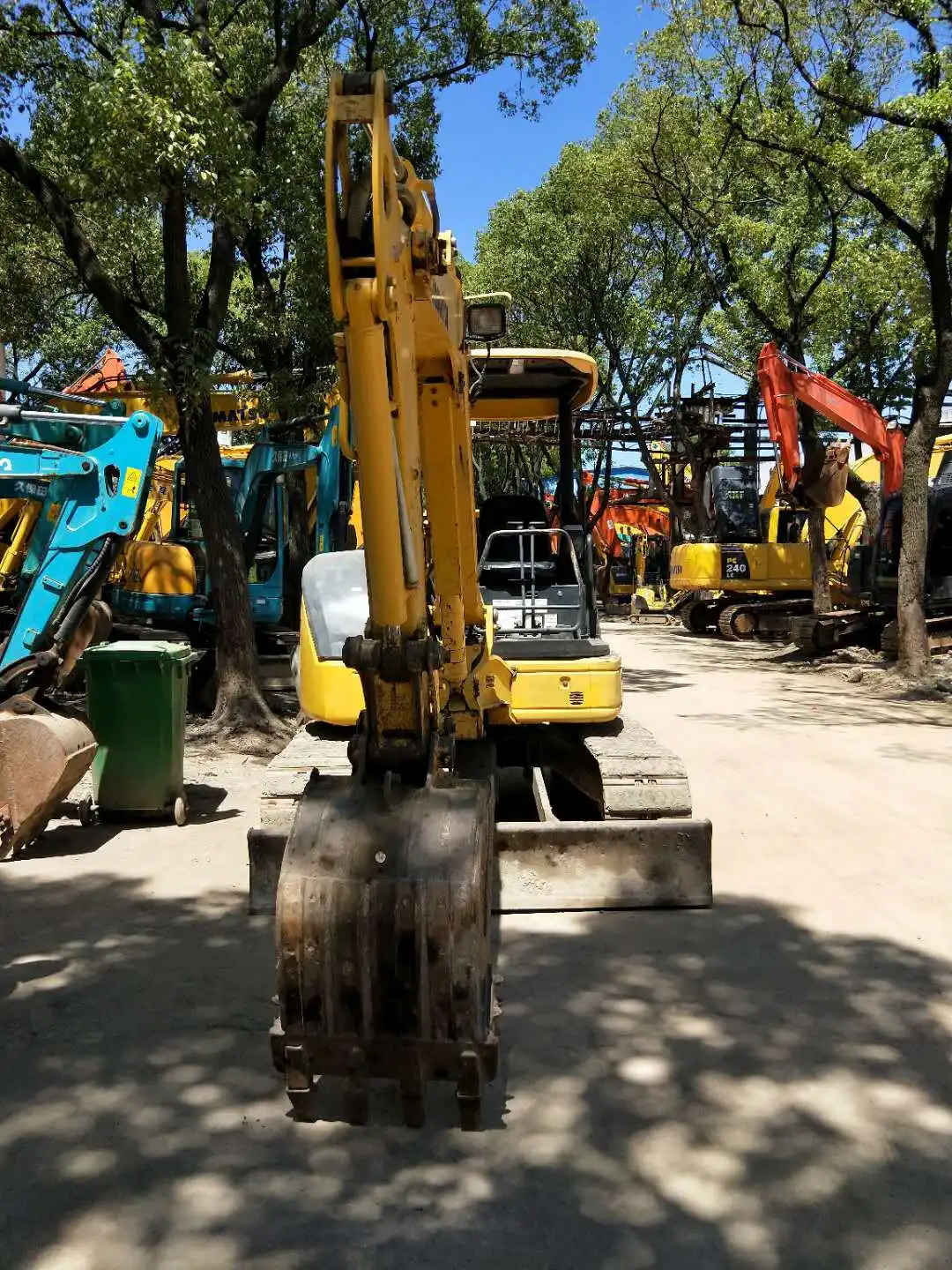 Dijual Ekskavator Komatsu Pc 40 Bekas Buy Digunakan Komatsu Excavator Mini Excavator Komatsu Excavator Product On Alibaba Com