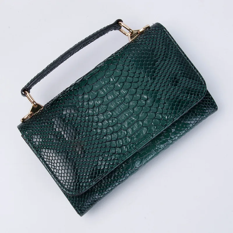 

2019 New Arrival Leather Wallet for Woman Cow Leather Chain Bag Alligator Head Snake Pattern Classic Wallet Purse