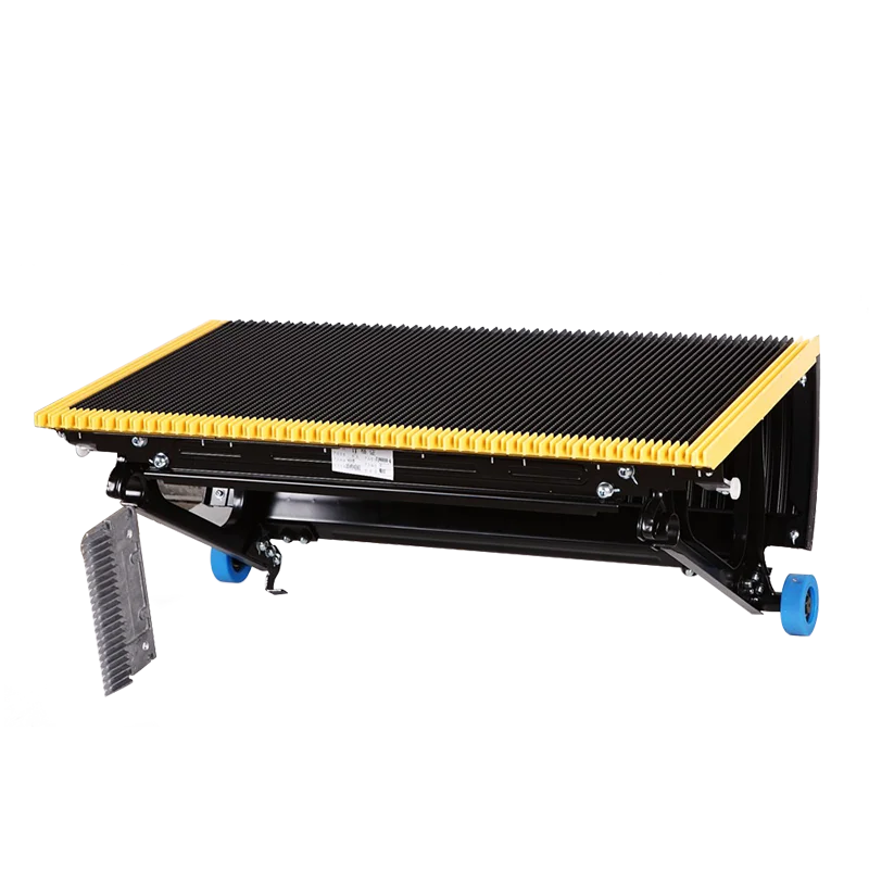 
800mm Black Escalator Stainless Steel Step With 3 Side Yellow Plastic Strip 